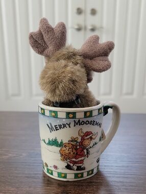 Merry Moosemas Boyds Holiday Mini Mug with Plush Reindeer - Brown